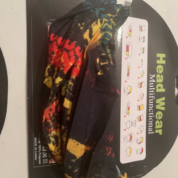 2 Multi Scarf Sports Head Gear - Black and Red lot - Picture 3 of 3